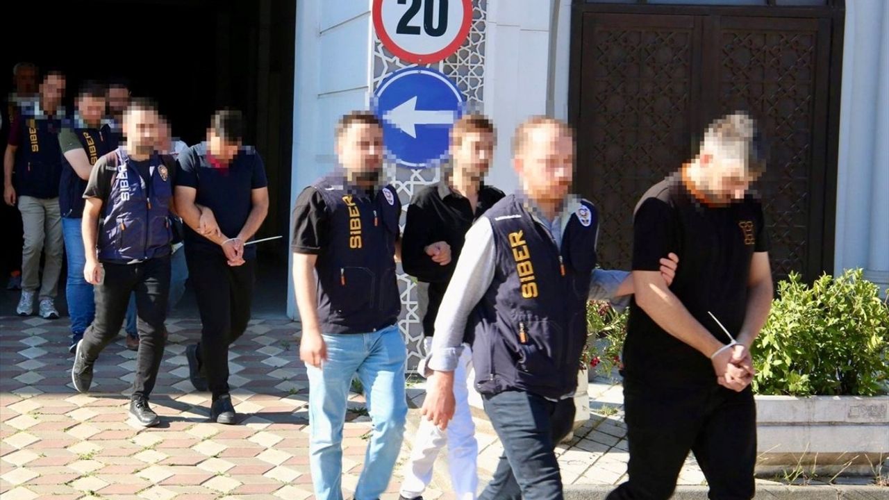 Afyonkarahisar merkezli 5 ildeki dolandırıcılık operasyonunda 2 tutuklama
