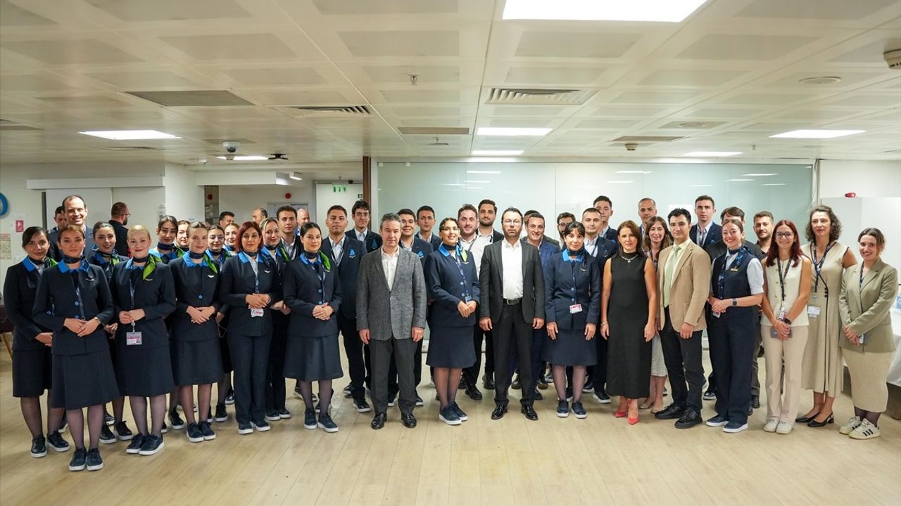 AJet Genel Müdürü Kerem Sarp, Ekiplere Motivasyon Ziyareti Gerçekleştirdi