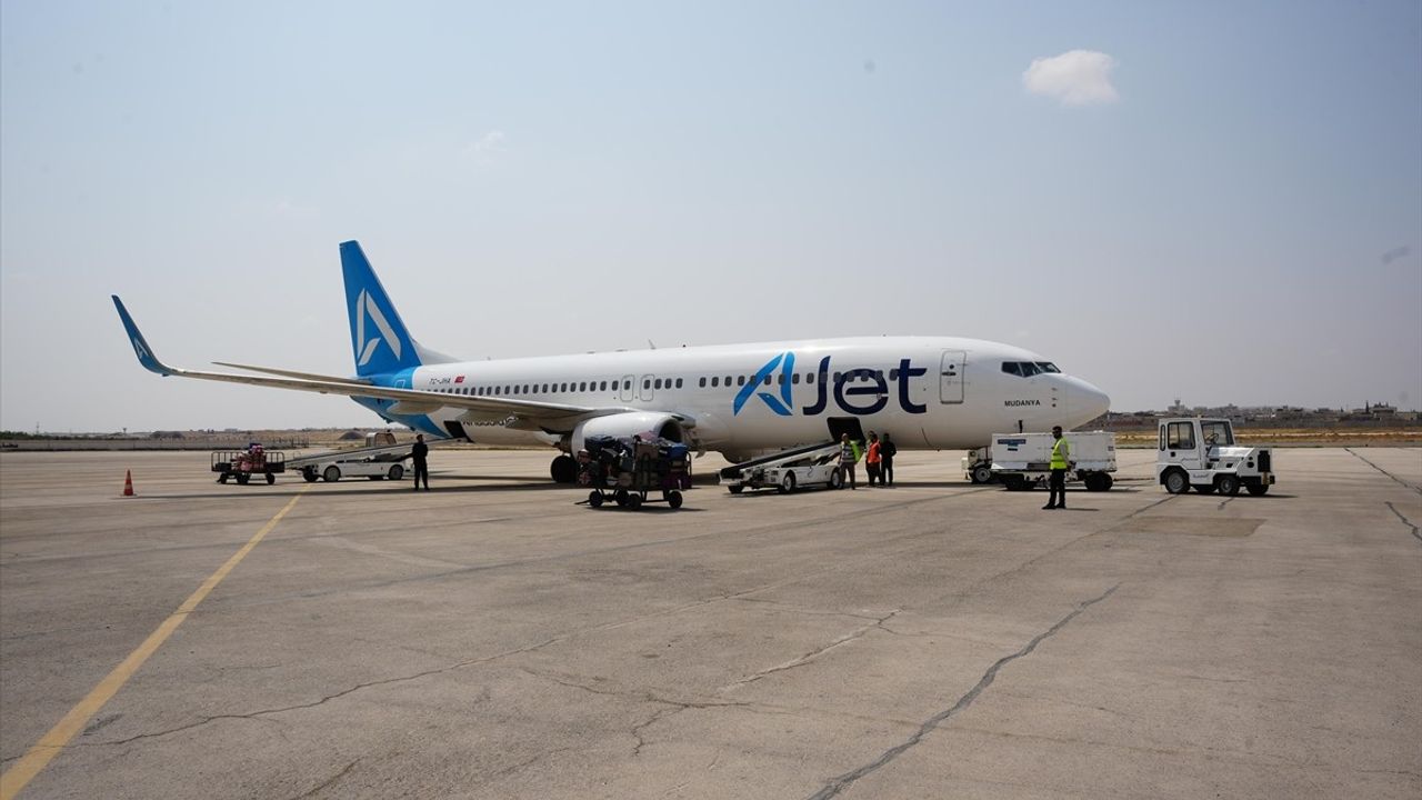 AJet Halep Uçuşlarına Başladı
