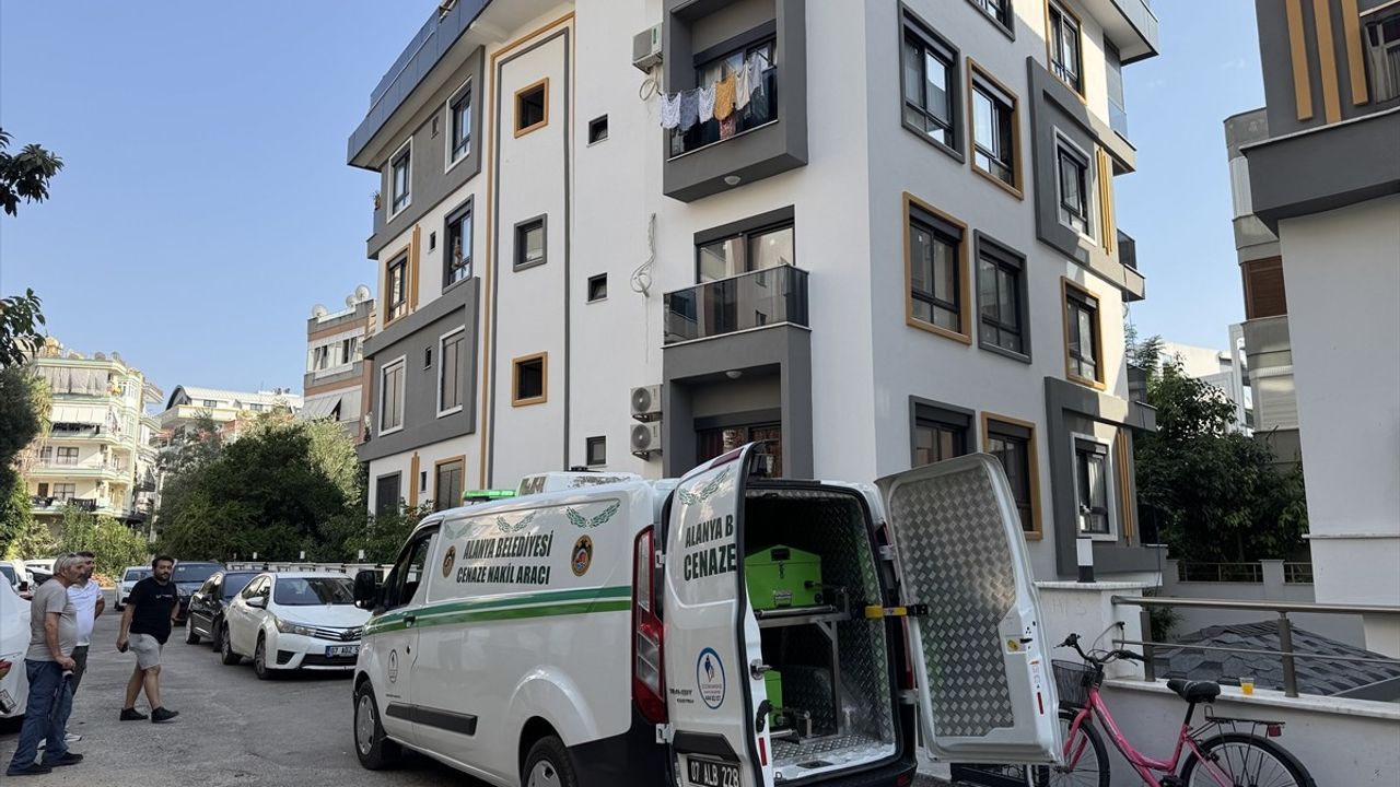 Alanya'daki cinayetin şüphelisi Gümüşhane'de sahte kimlikle yakalandı