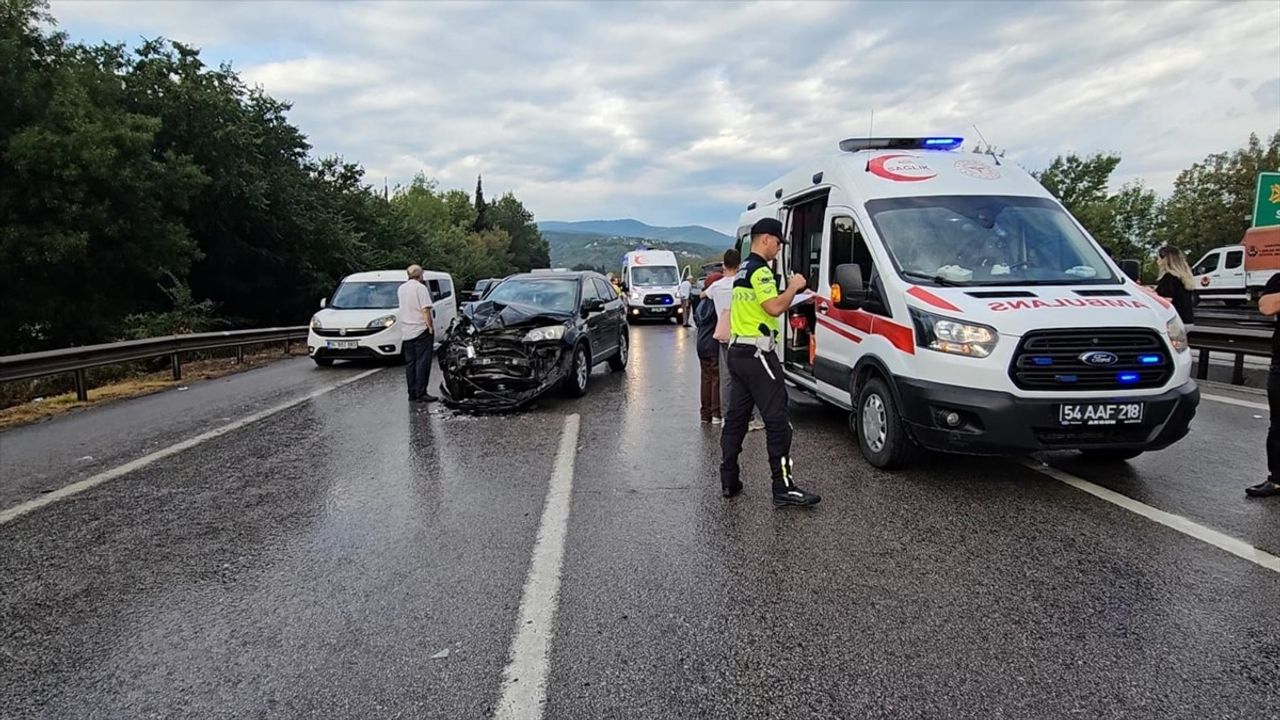 Anadolu Otoyolu'nda Zincirleme Trafik Kazası: 10 Yaralı