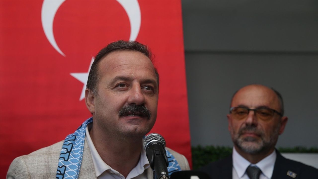 Anahtar Parti Genel Başkanı Yavuz Ağıralioğlu Rize'de Temaslarda: Ardeşen Kongresi ve İlçe Açılışları