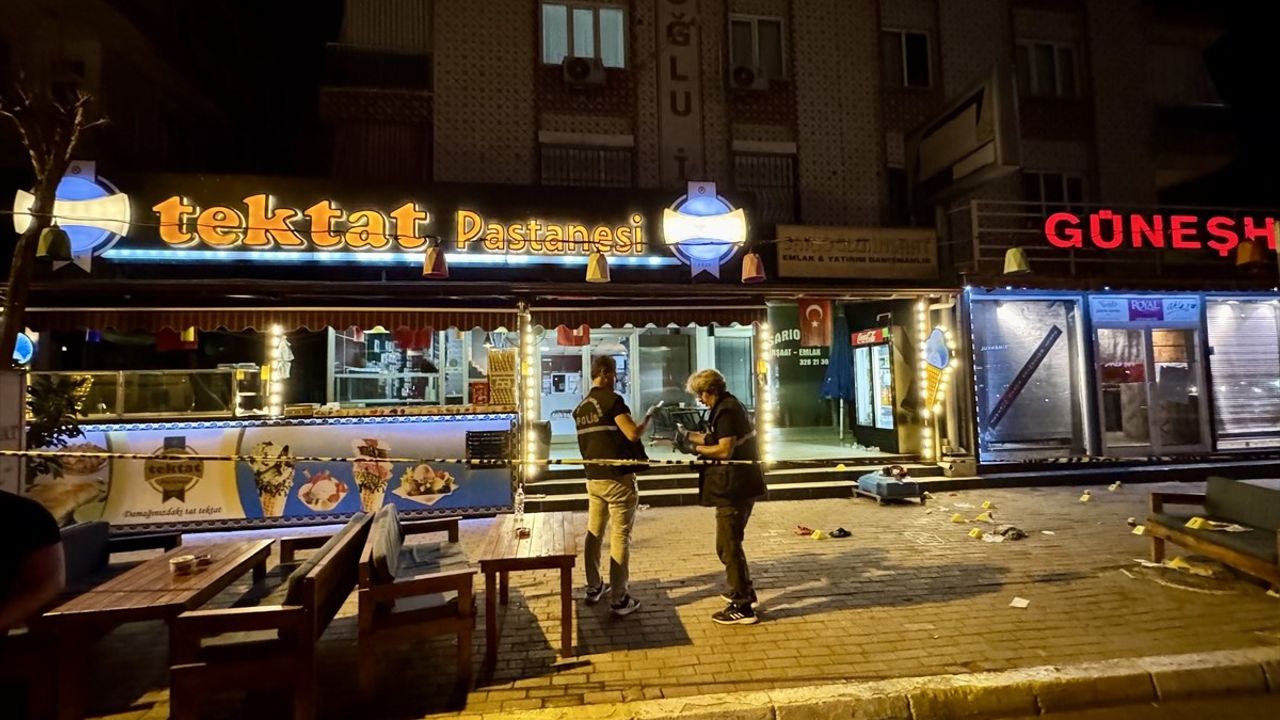 Antalya'da pastanede silahlı kavga: 2 kişi öldü, oda başkanı intihar etti