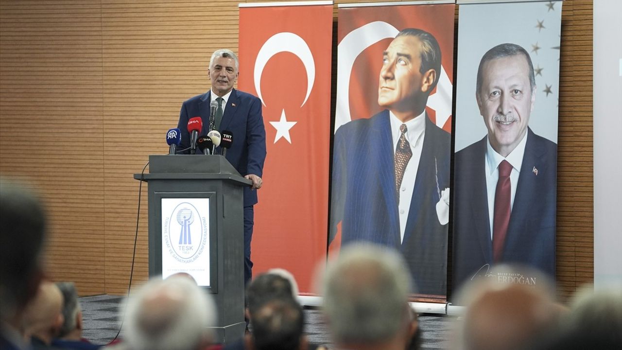 Bakan Bolat: Son 5 yılda Türk ekonomisini 238 milyar dolardan 1 trilyon 322 milyar dolara taşıdık