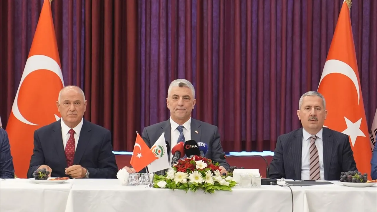 Bakan Bolat: Türkiye Avrupa'da tarımsal üretimde birinci; geçen yıl 74 milyar dolar üretim yaptı