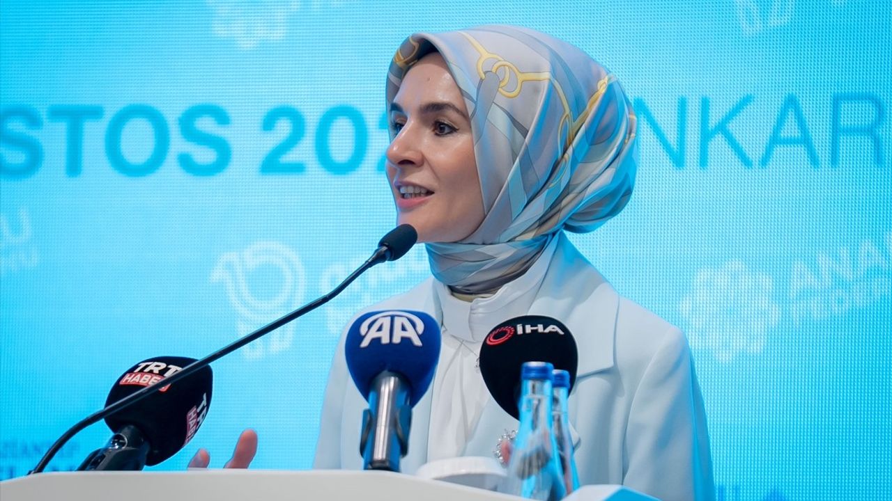 Bakan Göktaş: Doğurganlık 1,48'e Düştü; 2025 'Aile Yılı' ile Demografik Tedbirler Hedefleniyor