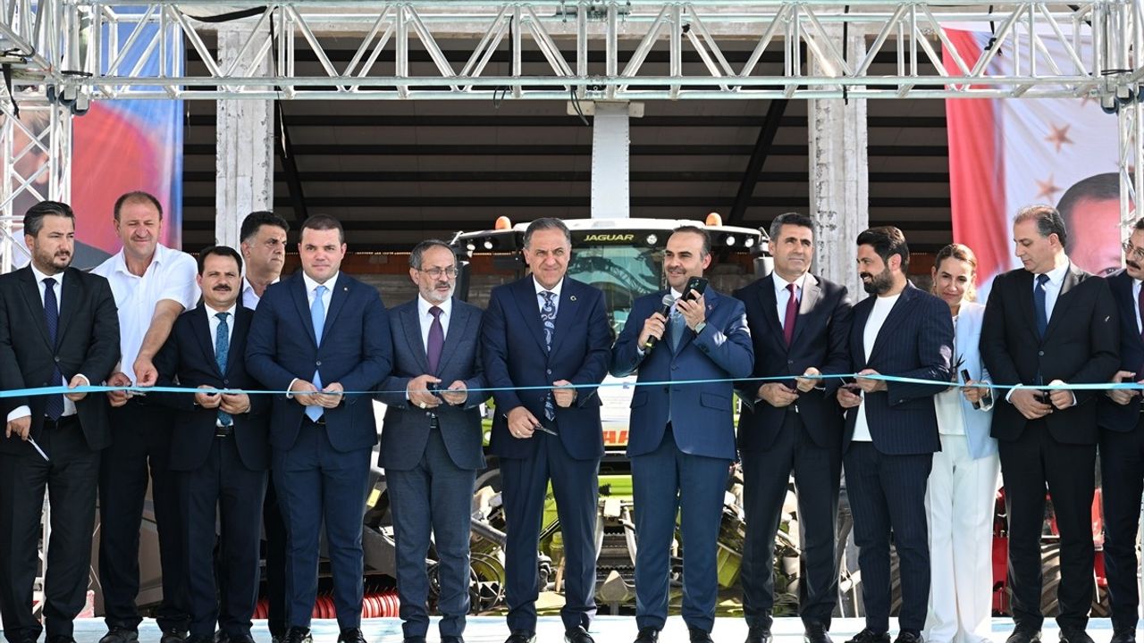 Bakan Kacır, Bingöl'de Fırat Kalkınma Ajansı Projeleri Açılış Töreninde Konuştu