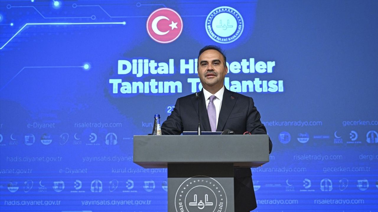 Bakan Kacır: Diyanet'in 'e-Diyanet' uygulamasıyla dijital hizmetler tek noktadan, erişilebilir ve kullanıcı dostu hale geliyor