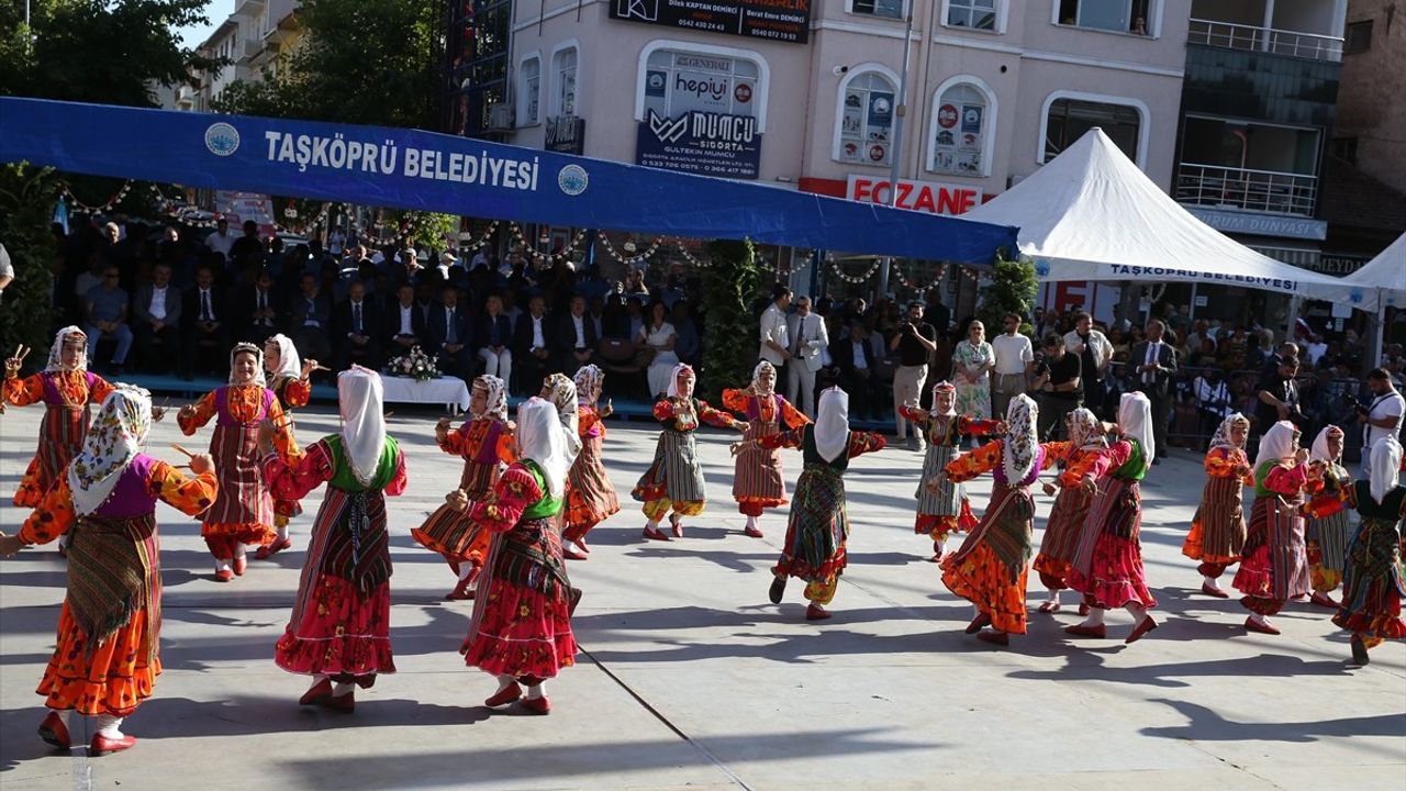 Bakan Yumaklı'dan Taşköprü'de yangın uyarısı; sarımsak üretimi ve Obrucak Barajı vurgusu