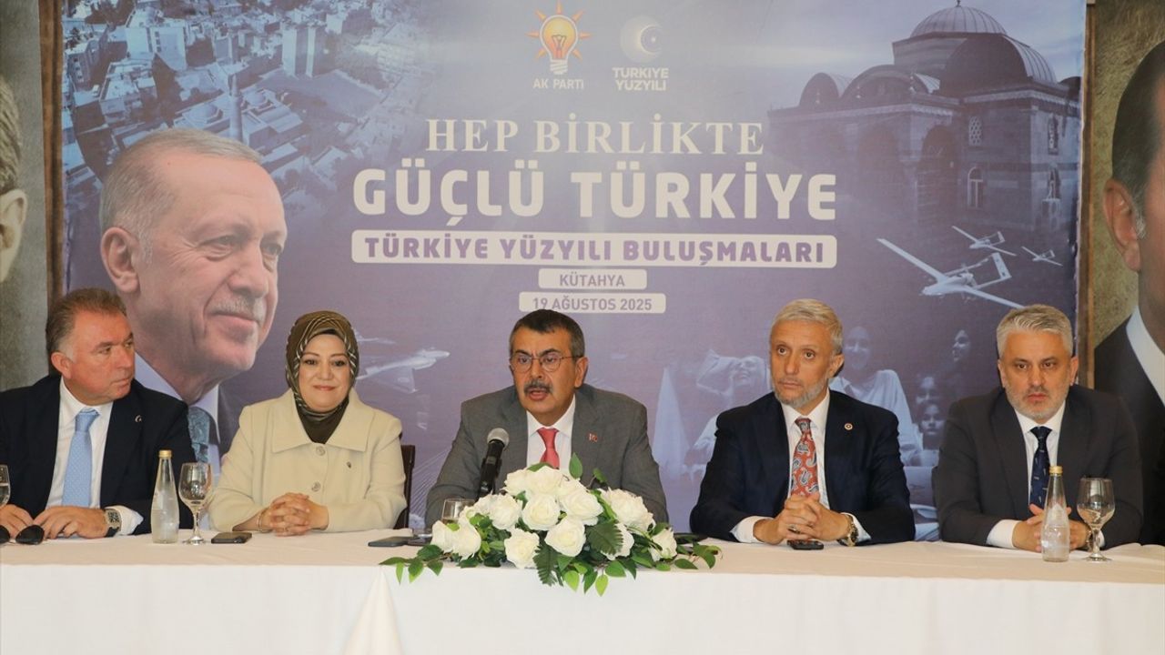 Bakan Yusuf Tekin: Okullarda 'yeşil vatan' temalı doğa koruma projeleri hayata geçirilecek