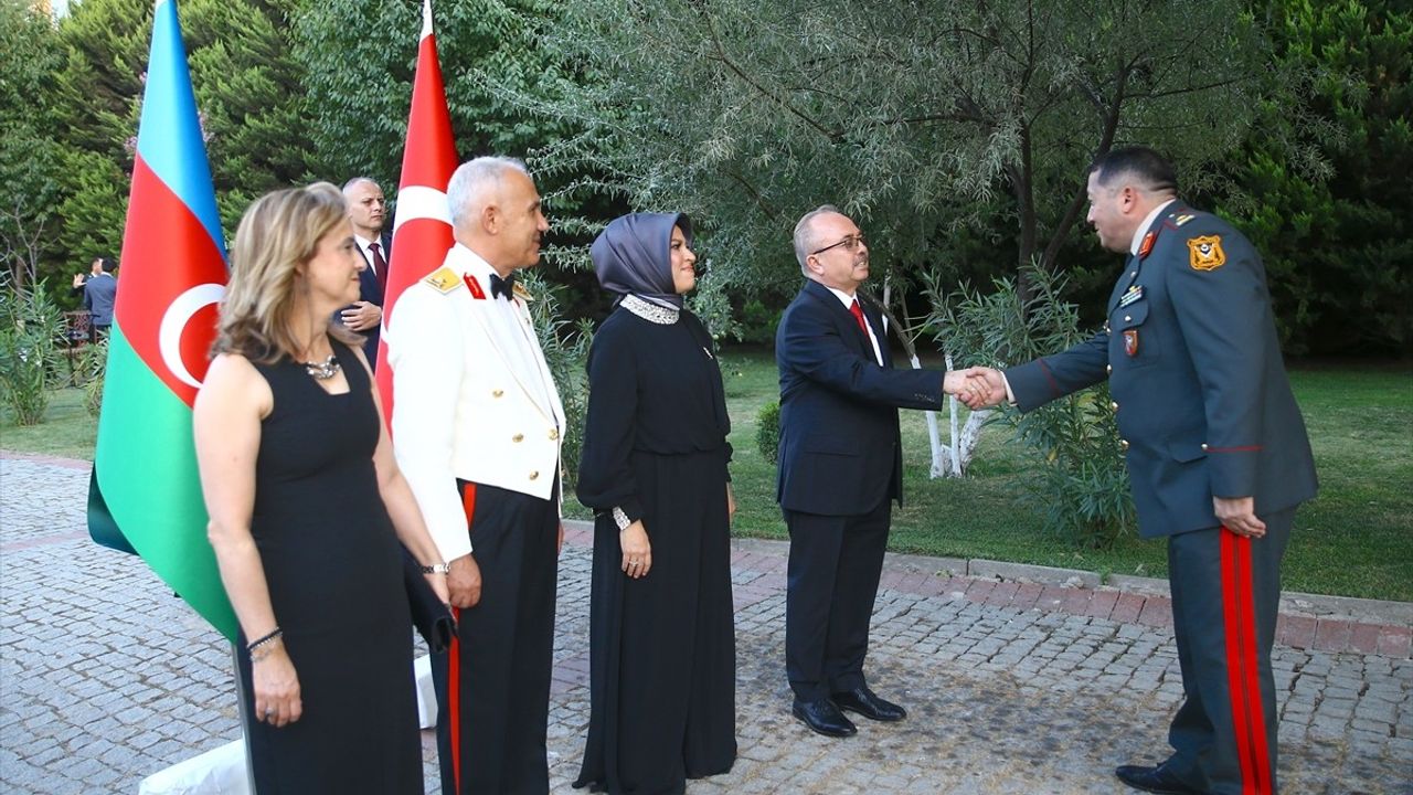 Bakü'de 30 Ağustos Zafer Bayramı'nın 103. yılı kutlandı