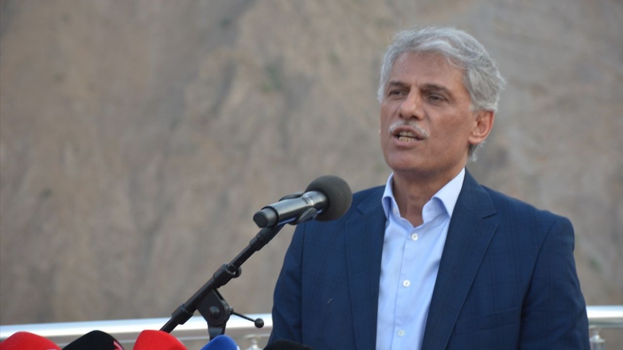 Bir Anadolu Şenliği Hakkari'de başladı — Etkinlikler 4 Eylül'e kadar şehir geneline yayılacak