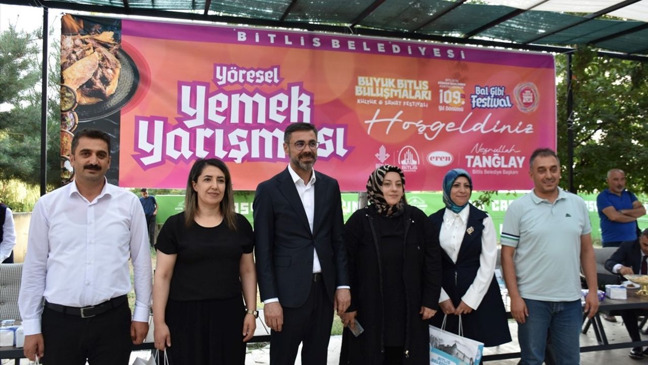 Bitlis'te Yöresel Yemek Yarışması Düzenlendi