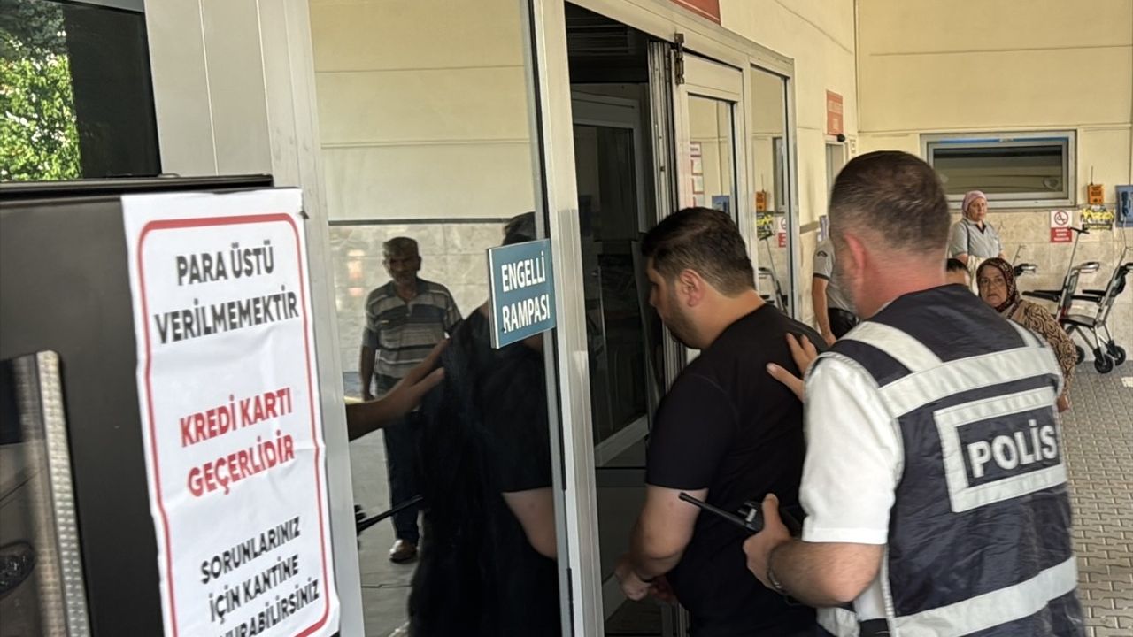 Bolu'da evinin önünde darp iddiası: İş insanı ve şoförü tutuklandı