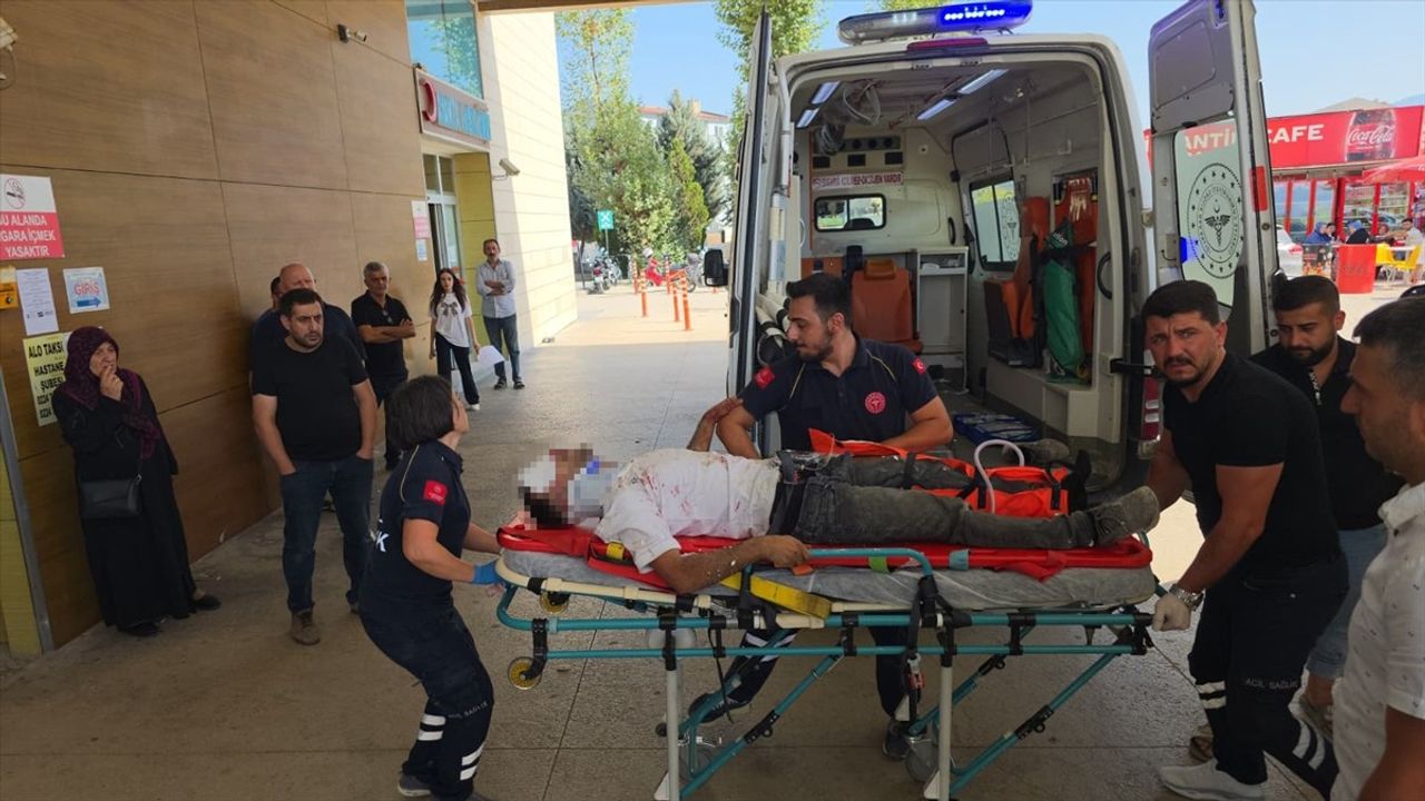 Bursa İnegöl'de inşaatta düşme: 31 yaşındaki işçi ağır yaralandı