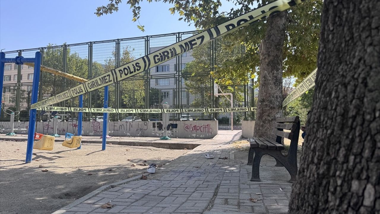 Bursa Osmangazi'de parkta pompalı tüfekle yaralama: şüpheli gözaltında