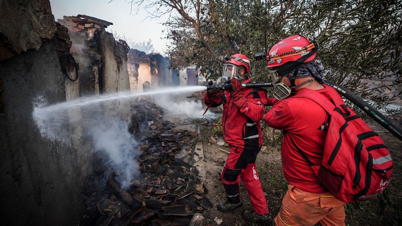 Çanakkale Bayramiç'teki Orman Yangınına İki Günlük Müdahale Devam Ediyor