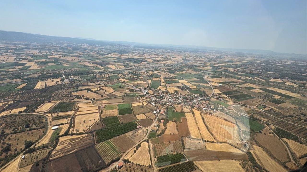 Çanakkale'deki Yangında Zarar Gören Alanlar Helikopterle İncelendi