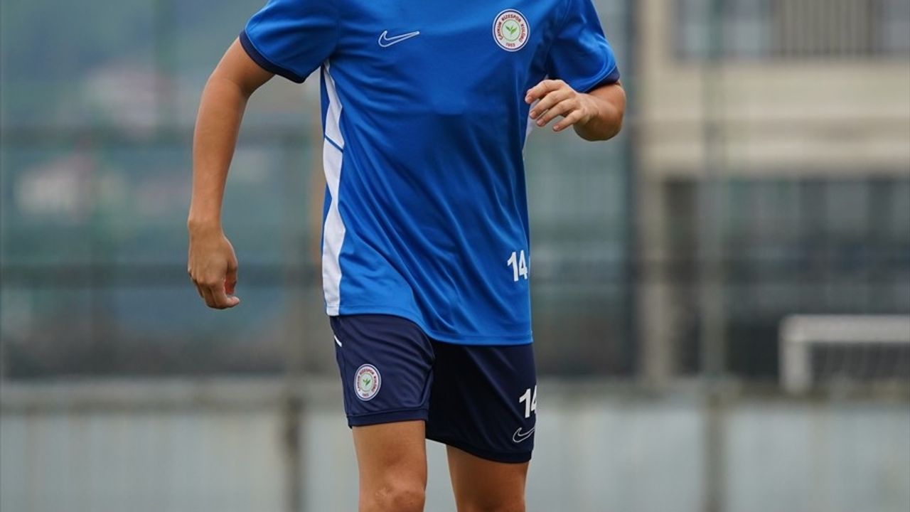 Çaykur Rizespor, Taylan Antalyalı ile 2 yıllık sözleşme imzaladı