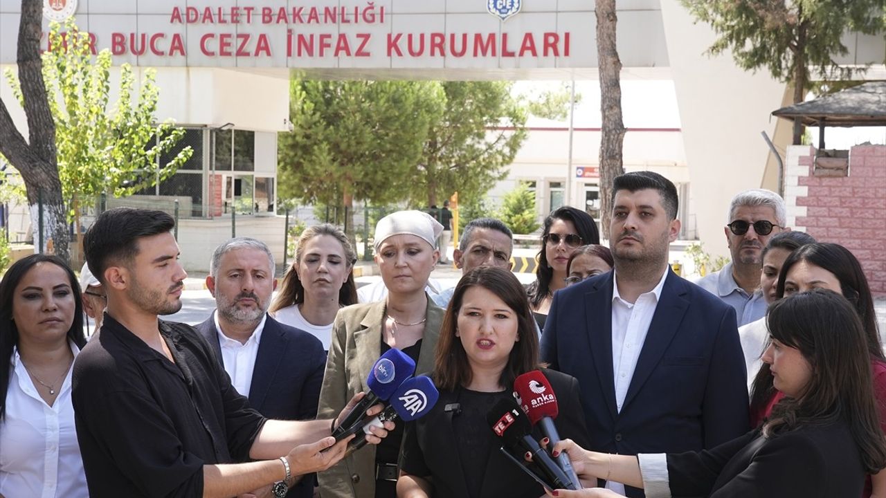 CHP'li Gökçen, İzmir Buca Ceza İnfaz Kurumu'nda Aslanoğlu, Soyer ve Çalık'ı ziyaret etti