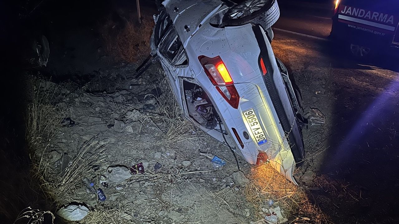 Çorum'da devrilen otomobilin sürücüsü Erdi Çağır hastanede hayatını kaybetti