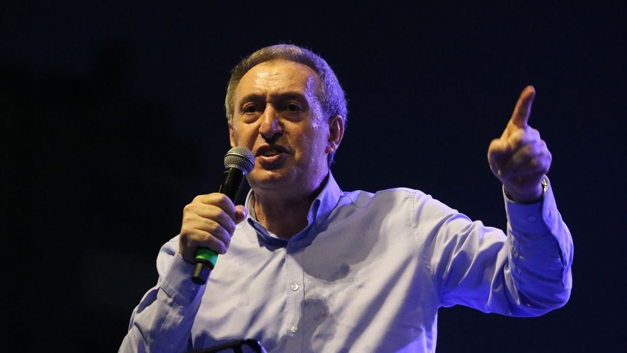 DEM Parti Eş Genel Başkanı Tuncer Bakırhan Şanlıurfa'da Dünya Barış Günü Mitingine Katıldı