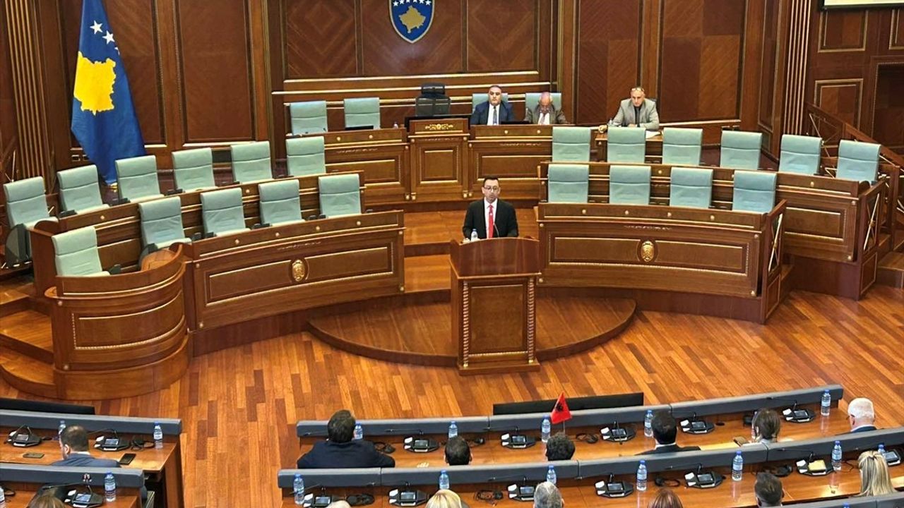 Dimal Basha Kosova Meclis Başkanlığına Seçildi: Oy Dağılımı ve Siyasi Yansımalar