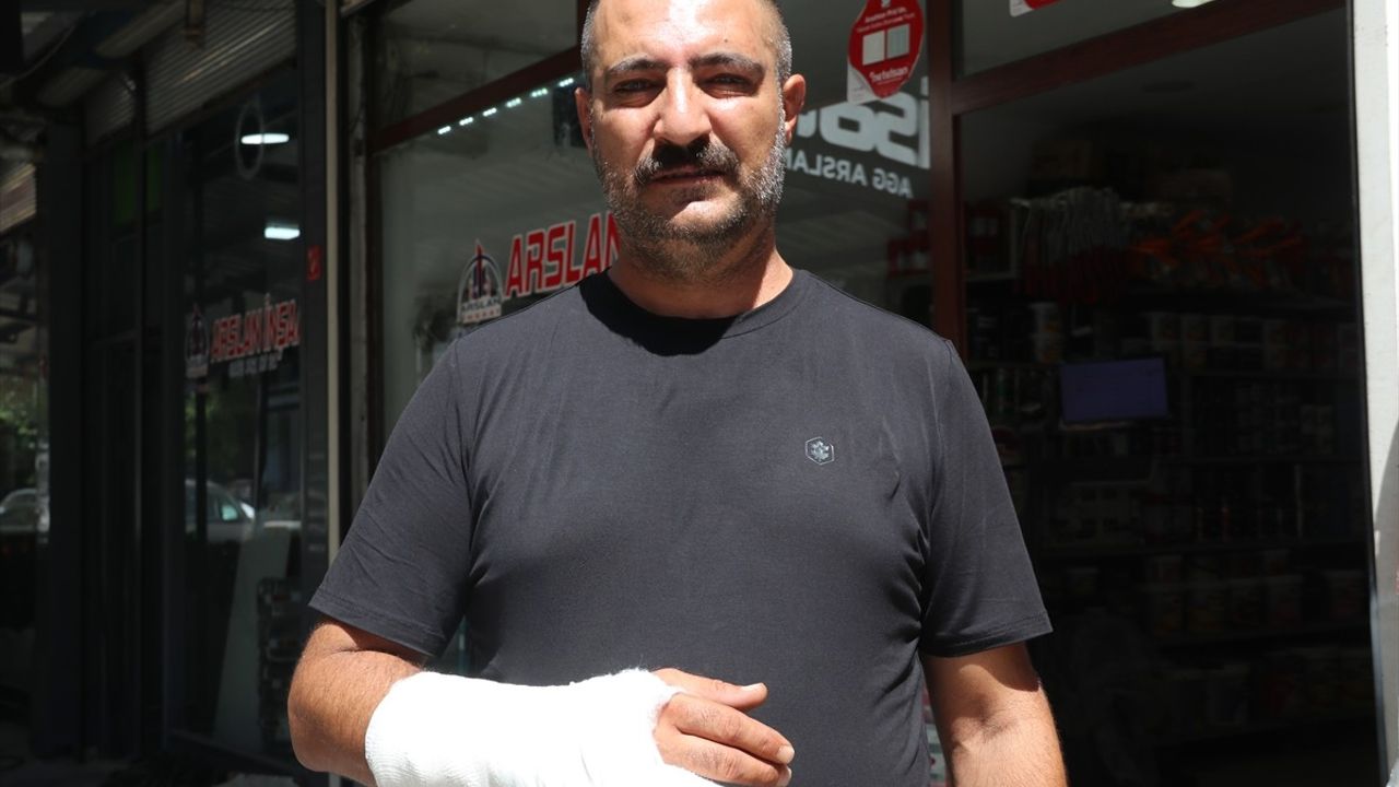 Diyarbakır'da esnaf, çocuğu kaçırmaya çalışan şüpheliyi engelledi; olay güvenlik kamerasında