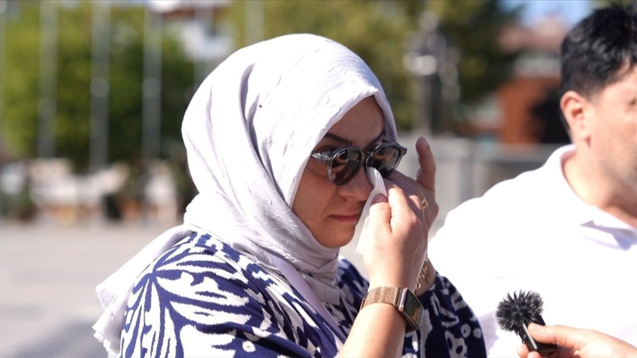 Düzce'de 17 Ağustos anmasında sosyal farkındalık deneyi: Vatandaşlar duygulandı