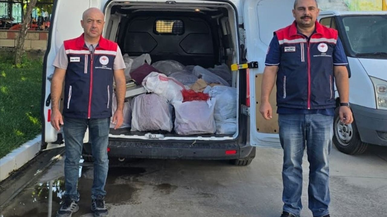 Edirne'de 650 kilogram kaçak kum midyesi ele geçirildi, 3 kişiye 2 milyon 266 bin 662 lira ceza