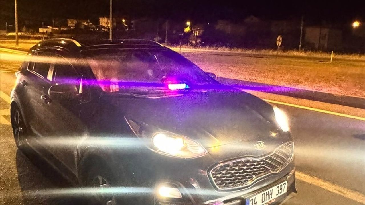 Edirne'de 'usulsüz çakar' kullanan sürücüye 138 bin 172 lira ceza