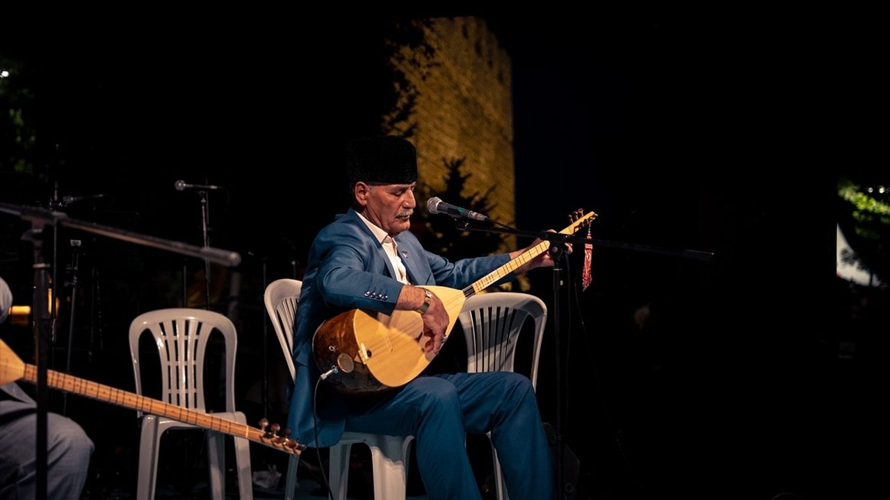 Erzurum Kültür Yolu Festivali konser, sergi ve çocuk etkinlikleriyle sürüyor