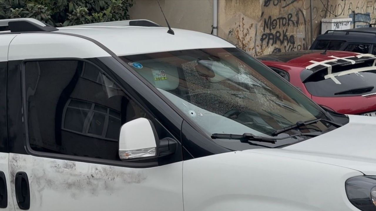 Eyüpsultan'da Silahlı Saldırı: Bir Kişi Ağır Yaralandı