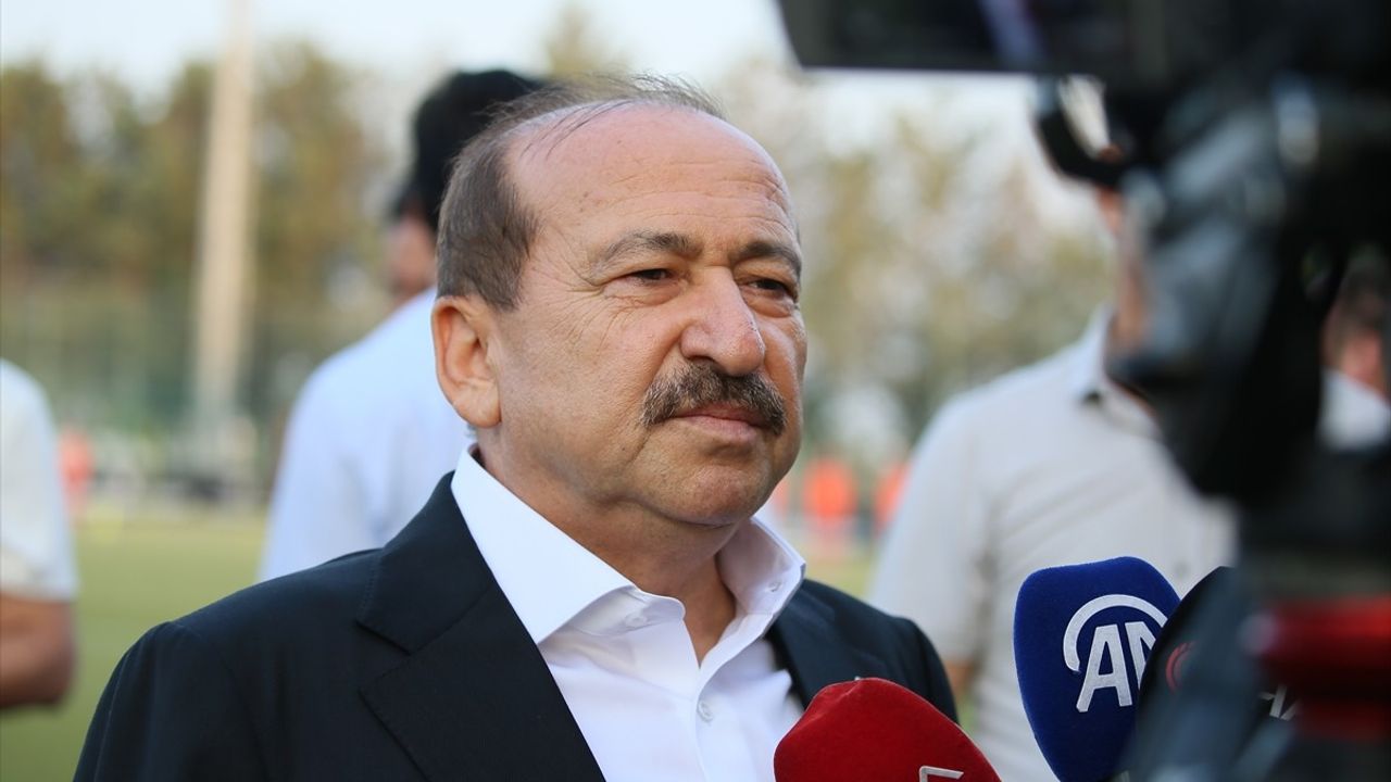 Gaziantep FK Başkanı Memik Yılmaz'dan Türk Hakemlere Destek