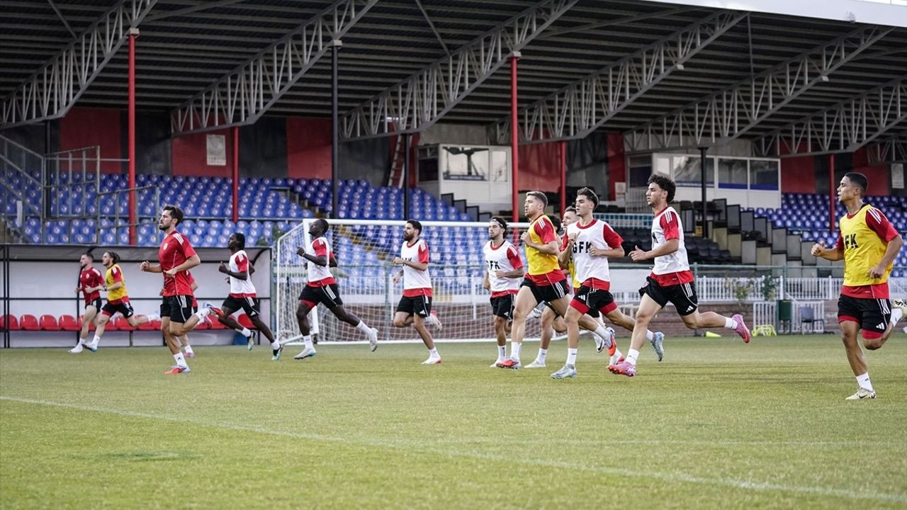 Gaziantep FK, Konyaspor maçı hazırlıklarını İsmet Taşdemir yönetiminde sürdürdü