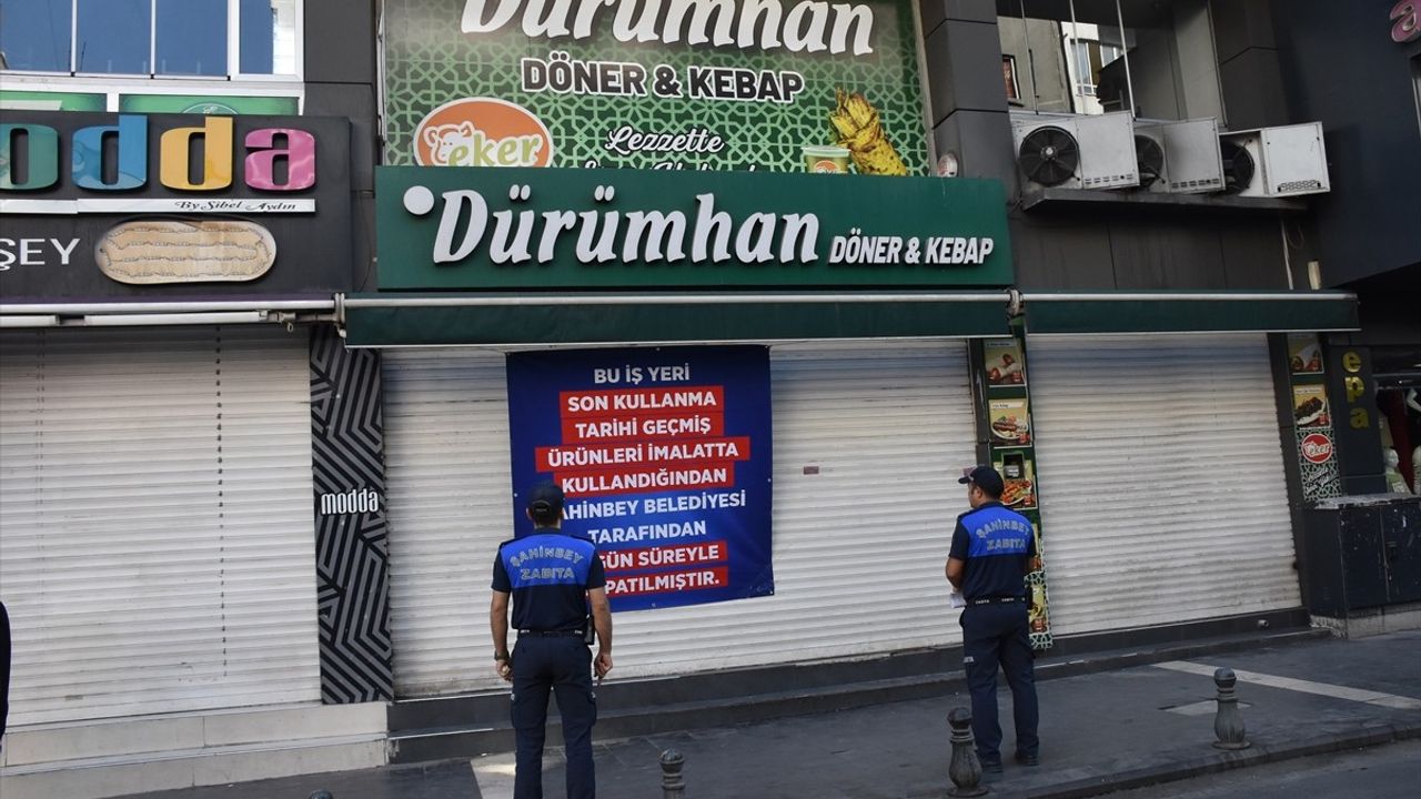 Gaziantep Şahinbey'de son kullanma tarihi geçmiş ürün kullanan işletmeye 3 gün kapatma cezası