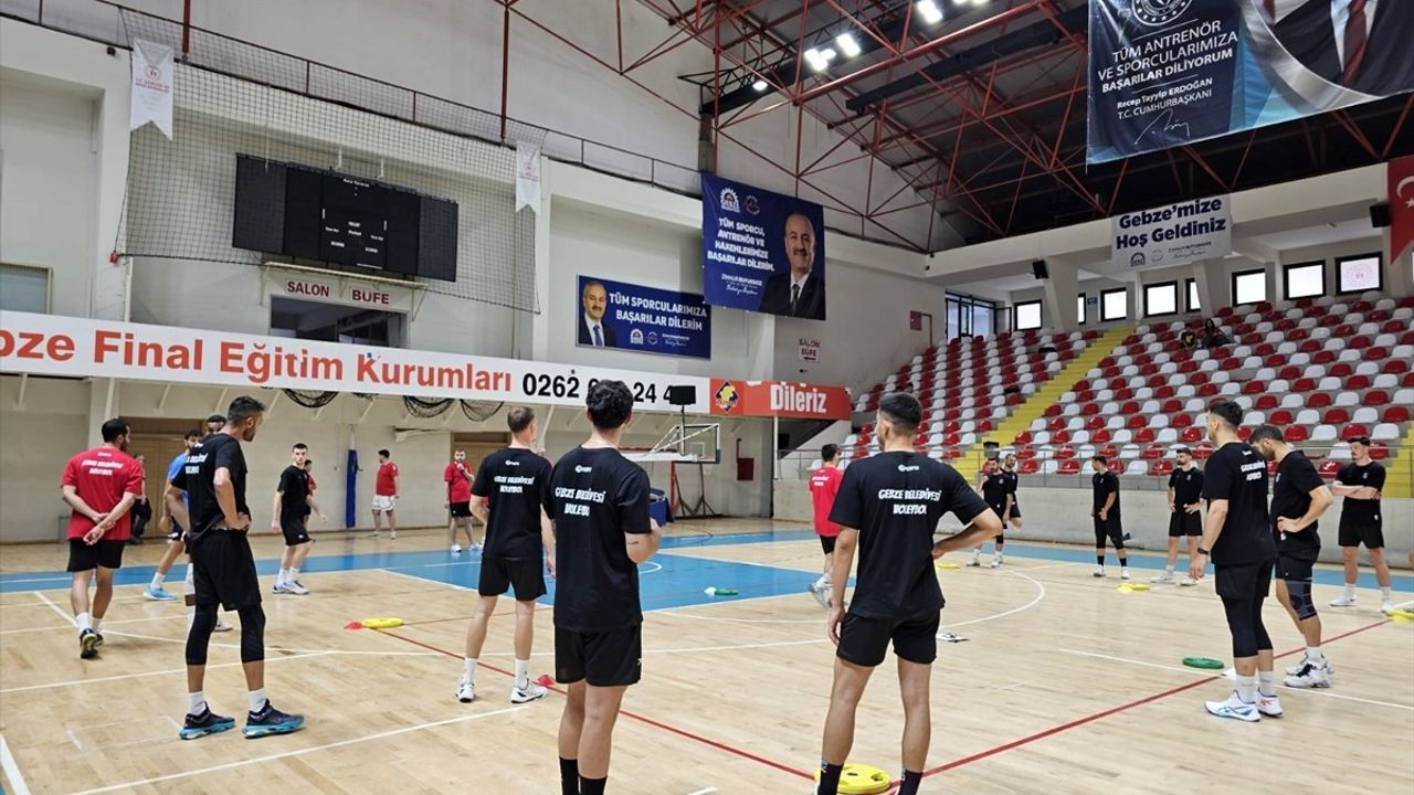 Gebze Belediyespor, 2025-2026 Sezonu Hazırlıklarını Fikret Ayan Yönetiminde Başlattı