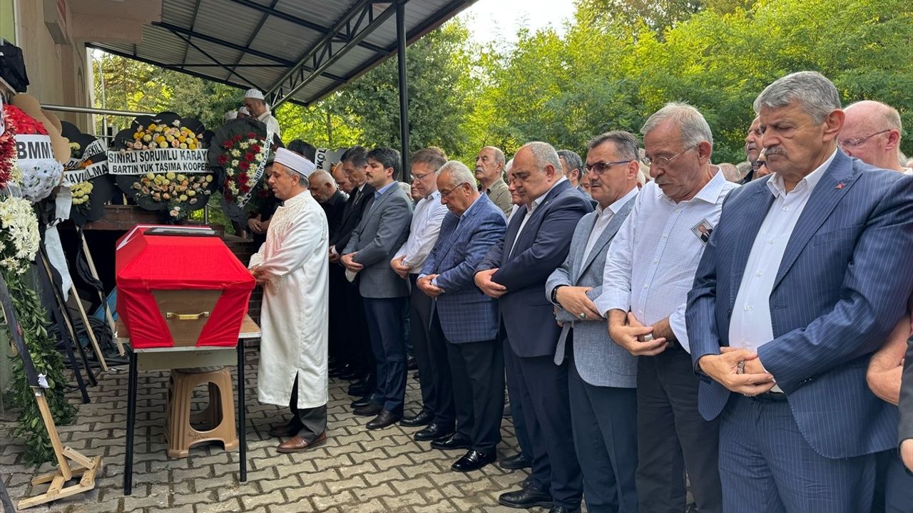 Hasan Akyol Bartın'da Son Yolculuğuna Uğurlandı