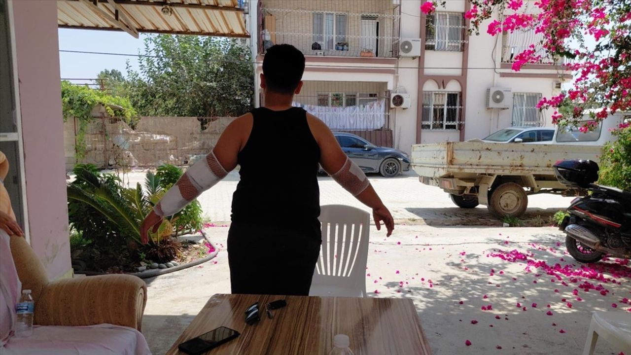 Hatay'da sahipsiz köpeğin saldırısında 10 yaşındaki çocuk yaralandı