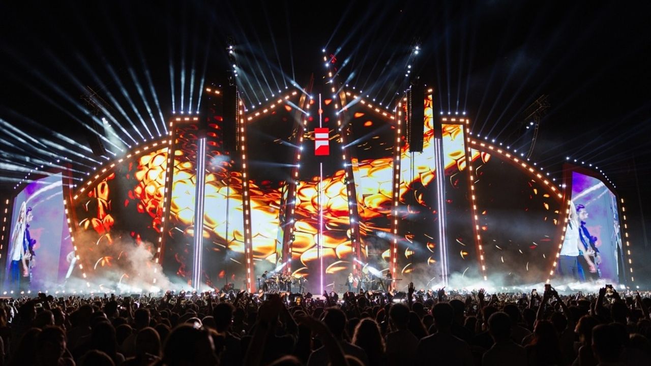 İstanbul Festivali dördüncü yılında 1 milyon ziyaretçiye ulaştı