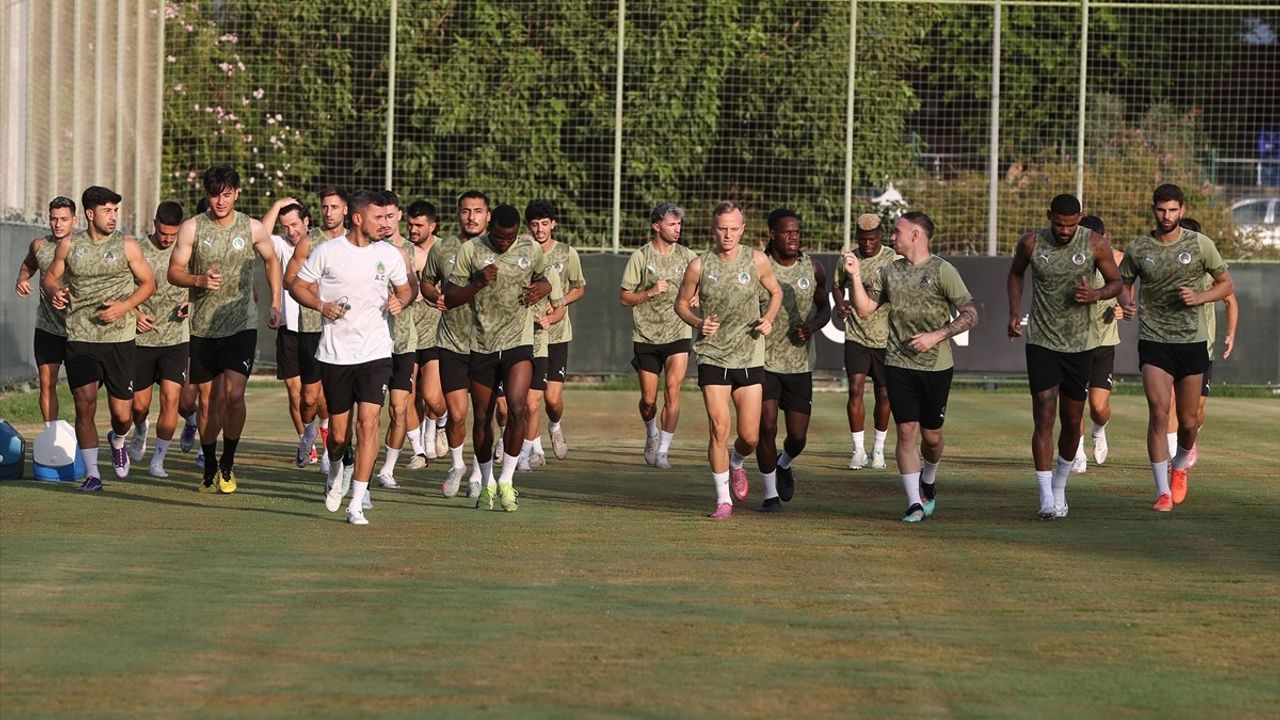 Joao Pereira: Alanyaspor, oyun planına sadık kalarak daha rahat bir sezon hedefliyor