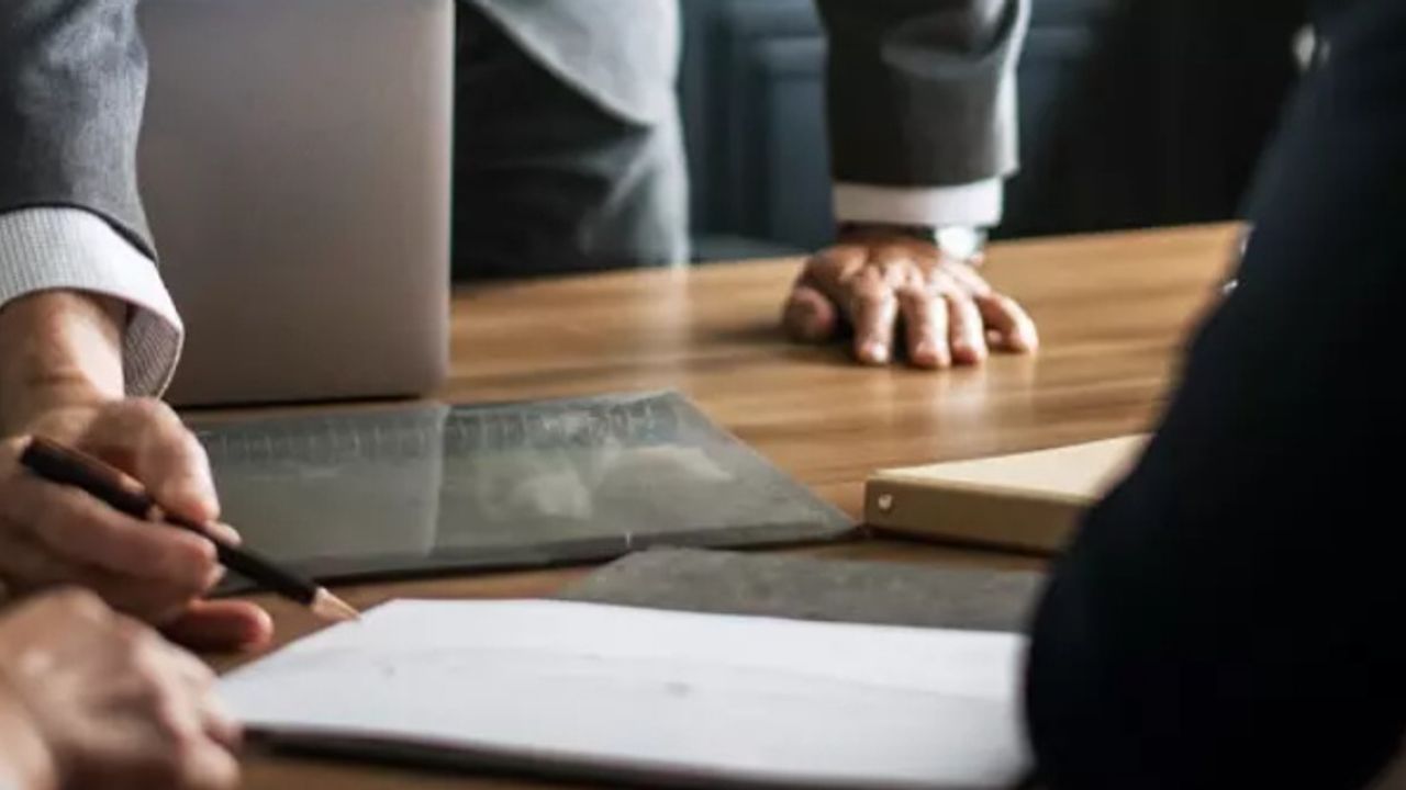 Kamuya dev alım kapıda: Bakanlık 4 bin 400 yeni personel için düğmeye bastı.. İşte başvuru takvimi