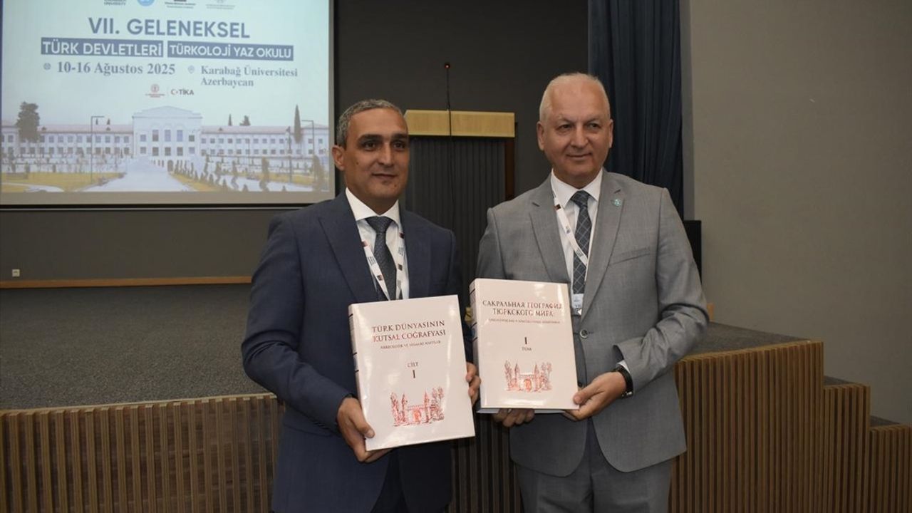 Karabağ Üniversitesinde 7. Türk Devletleri Türkoloji Yaz Okulu Açıldı