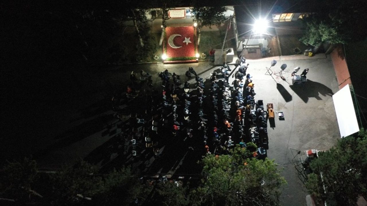 Kars Açık Ceza İnfaz Kurumu'nda açık hava sinema etkinliği