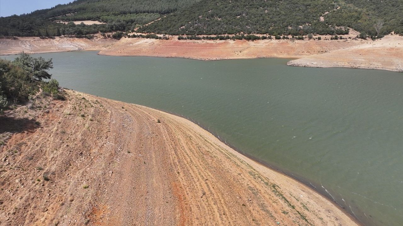 Keşan'da Kadıköy Barajı su seviyesi yüzde 1'in altına düştü, ilçeye yaklaşık 3,5 aylık su kaldı