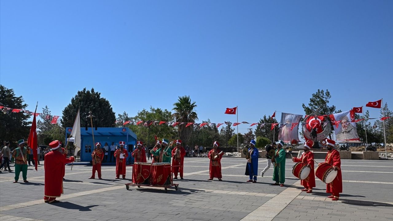 Kilis'te Mercidabık Zaferi ve Fırat Kalkanı Harekatı yıldönümü töreni