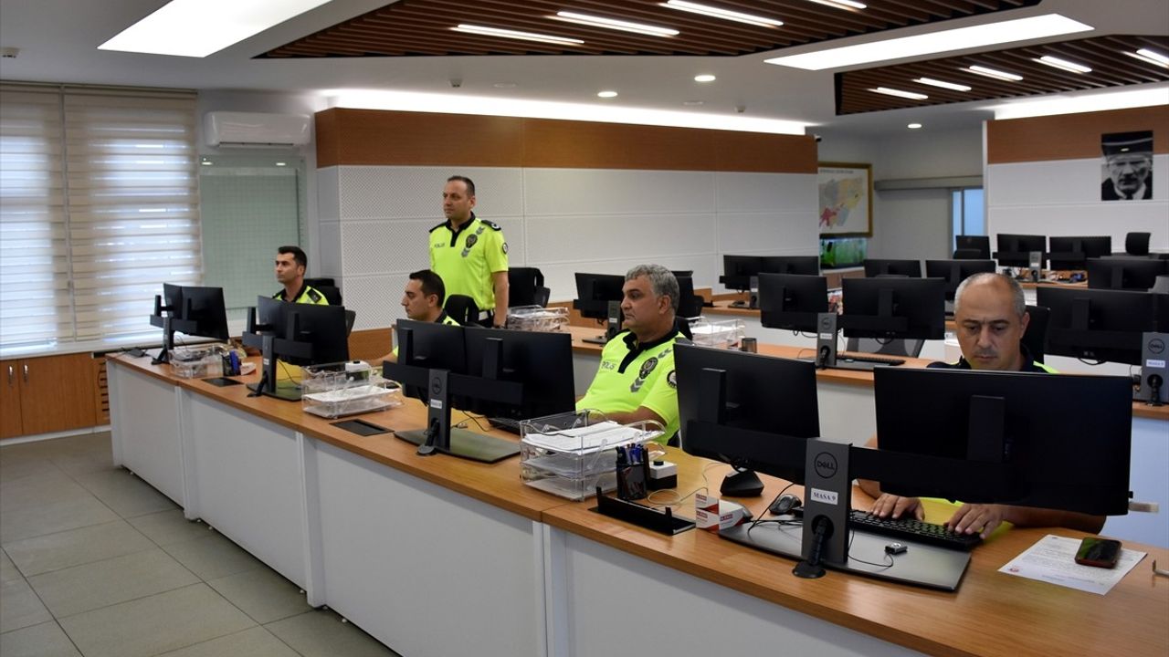 Kırıkkale'de KGYS ile motosiklet denetimi: Plakasız ve kasksız kullanıma 21 bin 39 lira ceza