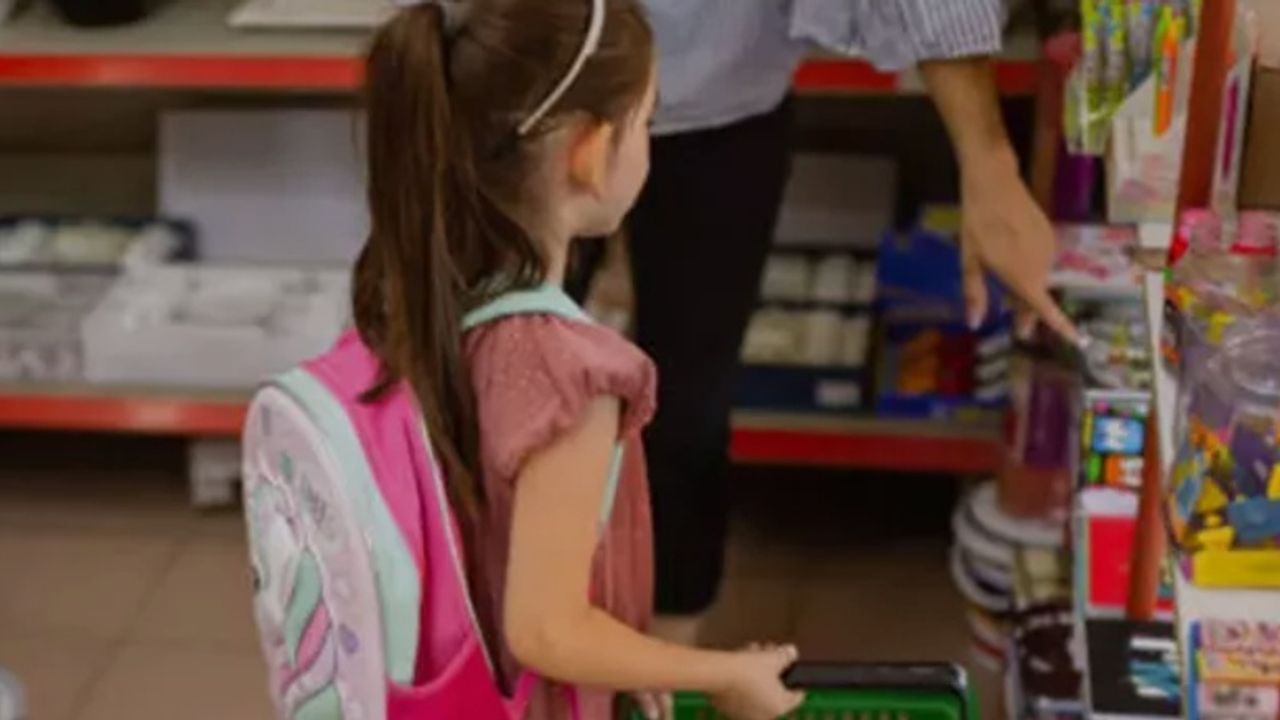 Kırtasiye fiyatlarına yapılan zam ebeveyni e-Devlet'e itti! İşte başvurular için son 22 gün 