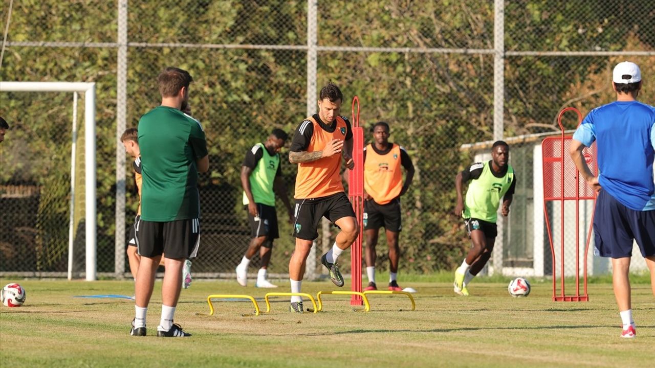 Kocaelispor, Fenerbahçe Hazırlıklarını Sürdürdü: Selçuk İnan'dan Galibiyet Vurgusu