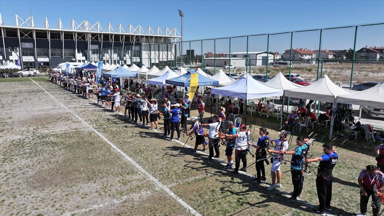 Konya'da 45 ilden 561 sporcunun katıldığı İller Arası Okçuluk Turnuvası tamamlandı